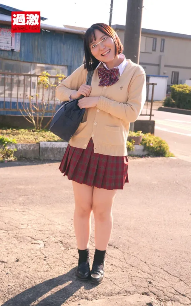放課後の女子○生に「10… 【Fカップあむちゃん】乳揉みマジックミラー号