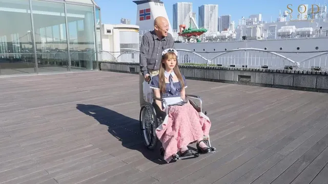 ミナサマ、ハジメマシテ。… AI搭載ラブドールと同棲生活 小倉由菜