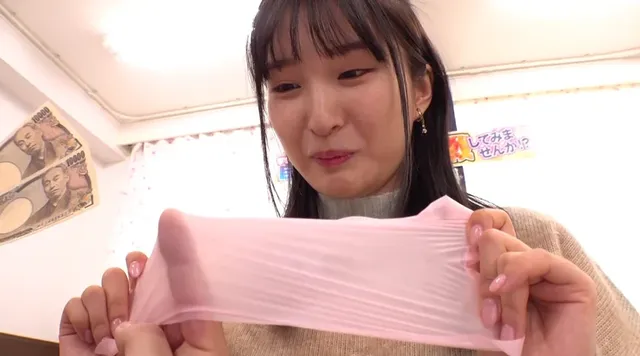 ＃21才＃文学部＃書道サ… “めちゃうすシート”越しにこすってみませんか？すみれ