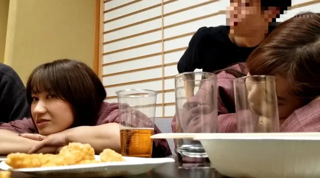 弱い立場で働く人妻派遣社… 【流出映像】人妻派遣社員 慰安旅行セックス8
