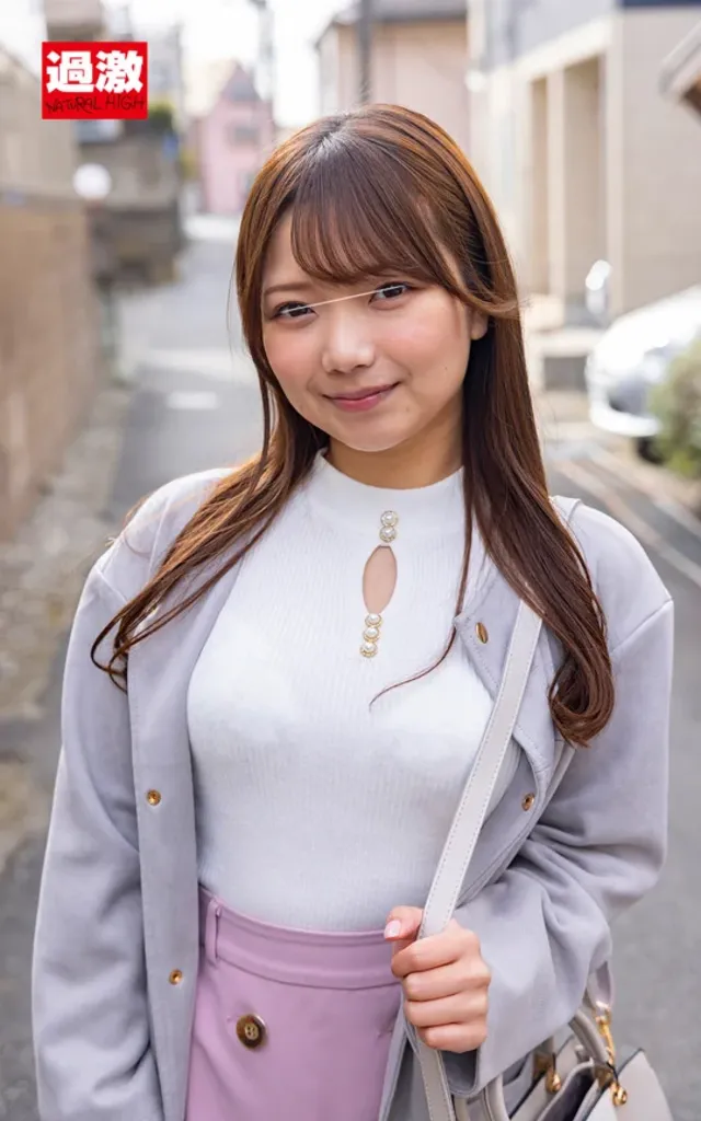 ちょっぴりエッチなオイル… 【Fカップありさちゃん】潮吹きマジックミラー号