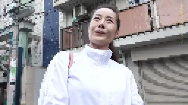 年齢には逆らえずだらしな… ふくよかな五十路おばちゃんナンパ（3）
