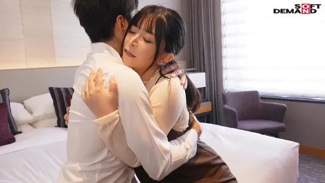 嘘をついてるのは自分の本… 杉山杏奈 32歳 AV DEBUT