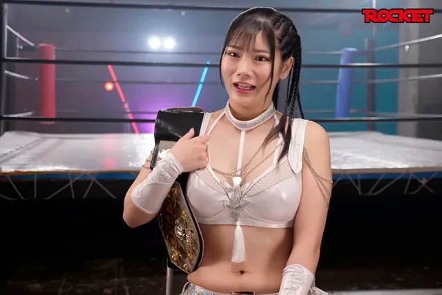 巨乳美人レスラー大凌○！… 巨乳女子プロレスラー実来 連姦中出しデスマッチ！！
