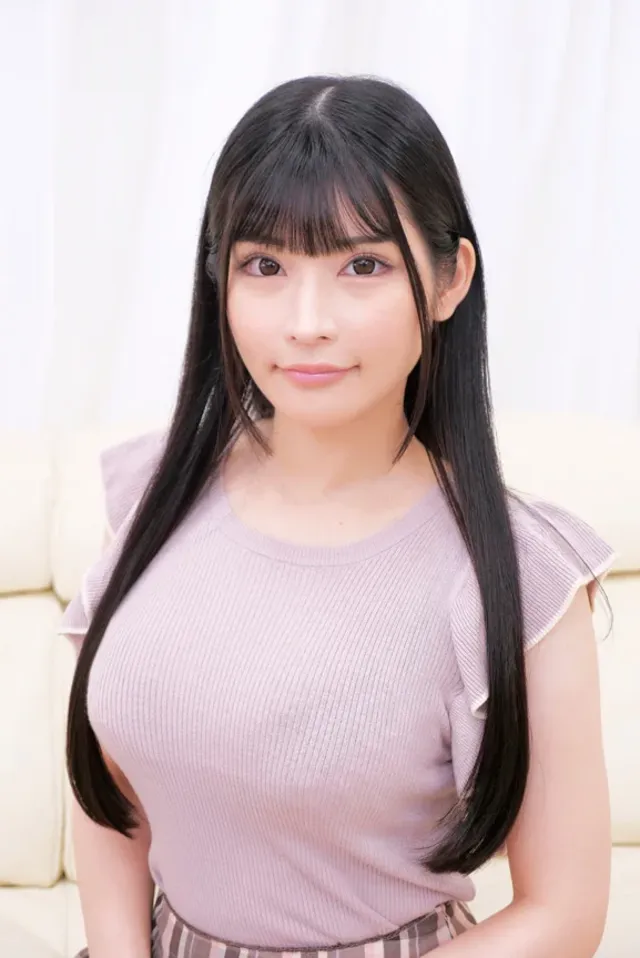 街行く女子大生にエッチな… 乳首責めで敏感女子に大変身！ さくらちゃん