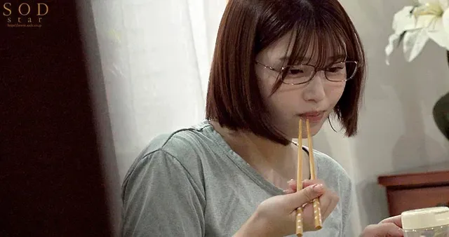 ライバーのmaheeeこ… 兄の性欲処理する日々を配信された神ライバーmaheee