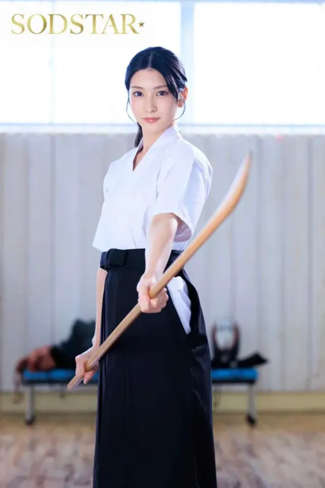 童貞の立川は同じ道場の薙… 僕の童貞喪失物語 本庄鈴【特典映像収録】