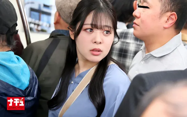 満員電車で遭遇したのは倦… 生中集団11 肉感柔尻妻