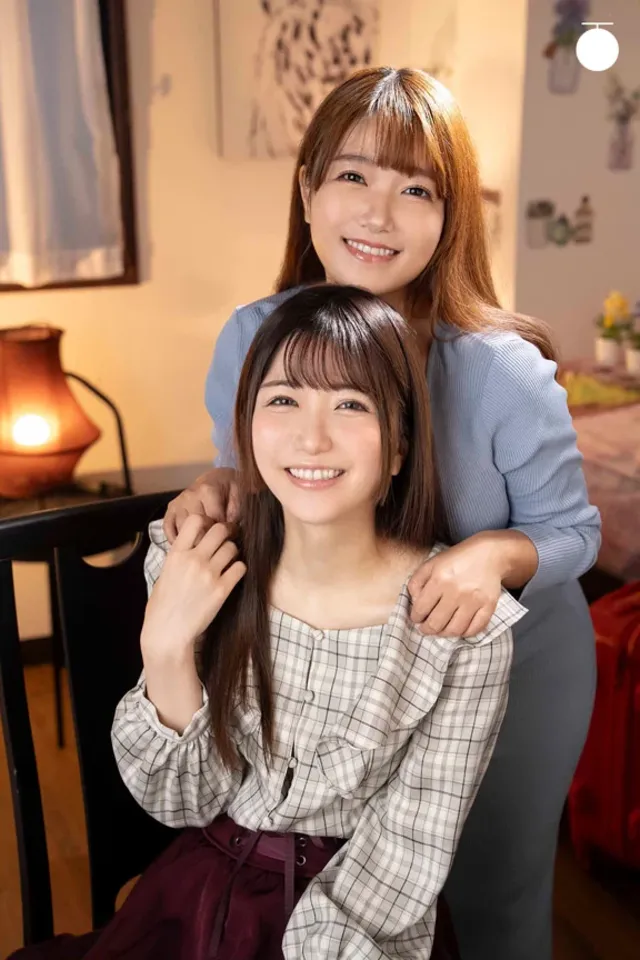 ちょっぴり過激なレズ動画… ハメ撮りレズH レズビアン姉妹 乃咲みくる 宝生めい