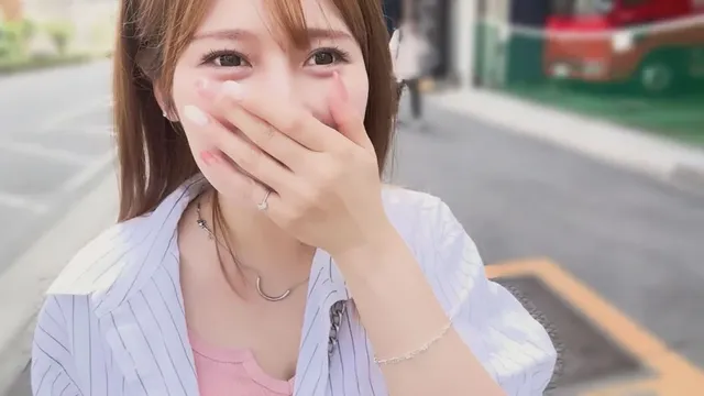 【超肉食娘とマッチ！！】… 生ちん挿入でノッキオンヘブンズ膣 優梨まいな