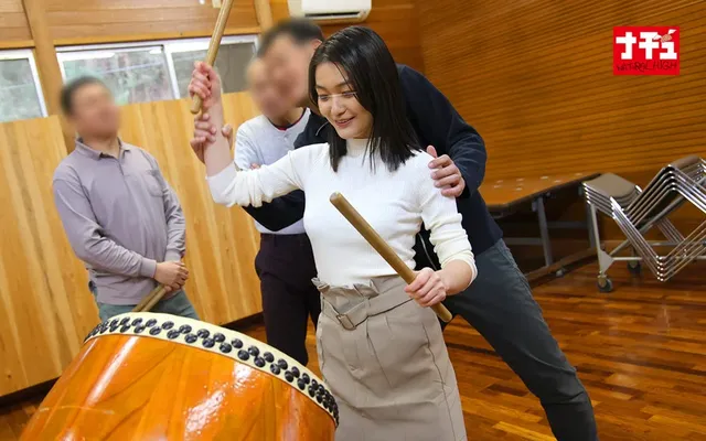 これは某旅番組のお蔵入り… 旅ロケで性豪オヤジたちの体液たれ流し中出し肉便女