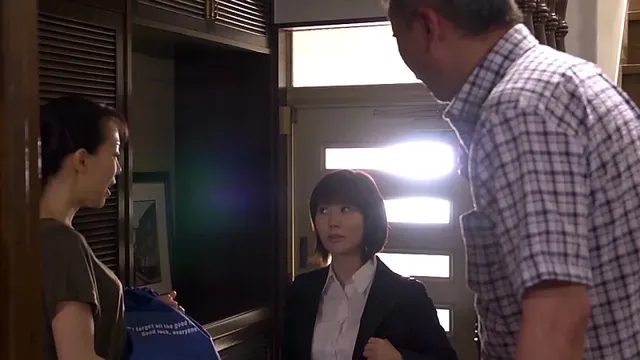 年をとってもイイ女にモテ… 「孫の先生 清楚な女教師を虜にさせる愛撫の作法」