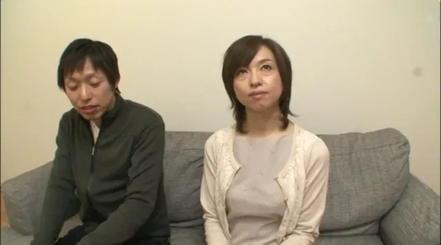 愛する息子の為なら…美人… 母と息子のAV出演 息子の前で抱かれる母親に息子は