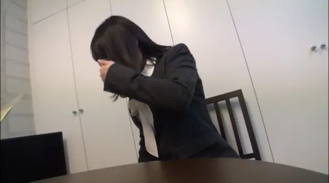契約を盾に、取引先からセ… 愛液が止まらない女