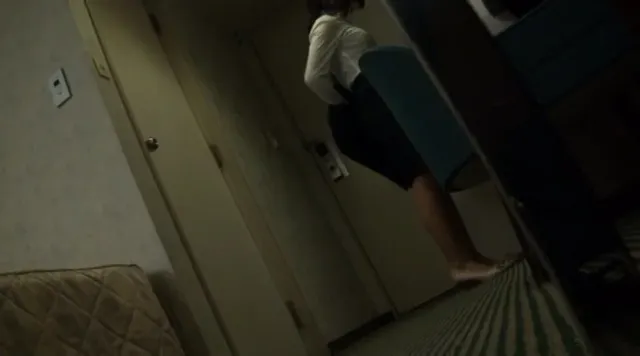 深夜の某ビジネスホテルに… 美巨乳OL レズ出張マッサージ2