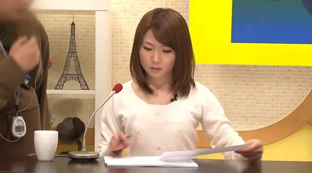 放送中の女子アナにハプニ… 女子アナHなハプニング映像8連発 超過激お宝ハプニング