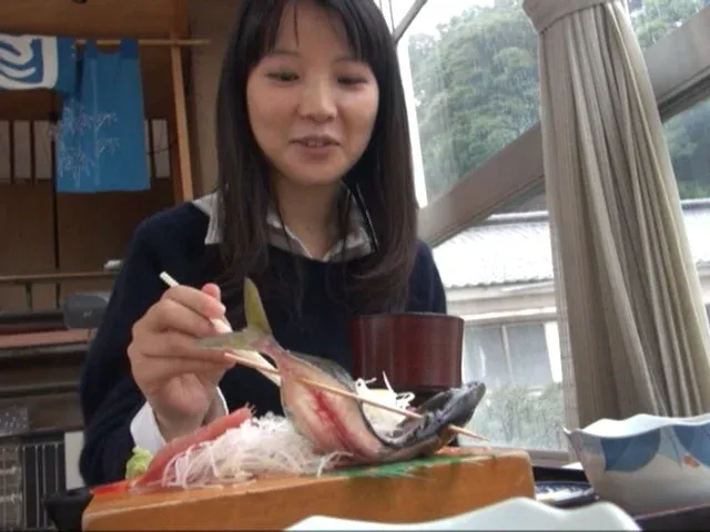 人妻睦月（36）。人妻が… 人妻不倫旅行＃137