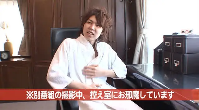 女子3人でルームシェアし… 女子3人でルームシェアしている家にヤリ目的で入居2