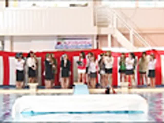 毎年恒例の水泳大会の季節… 2009SOD女子社員 ポロリだらけの丸ごと下着水泳大会