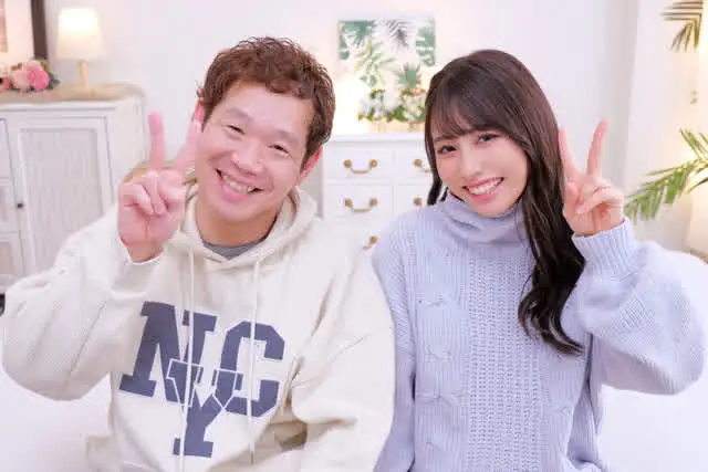 街で声をかけた友達同士の… 友達男女が密着オイルマッサージ素股体験！！ まい