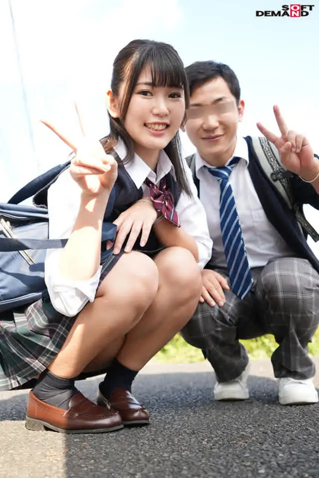 今回のマジックミラー号は… 彼女さん！彼氏のチ○ポ当ててください【れな編】