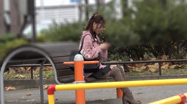 名門女子大の音楽学部に通… ごくぶっとディルドひっこ抜きゲーム！～ふうか編～