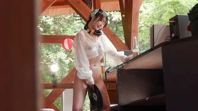 2025年某日とある盆踊… イキ漏らし野外アクメ DJ MIO