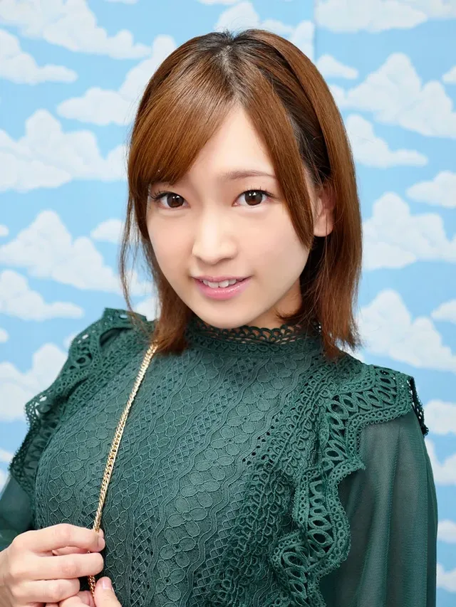 新宿で見つけた女子大生に… 超敏感女子大生がヌルヌル素股に挑戦! 星あめり