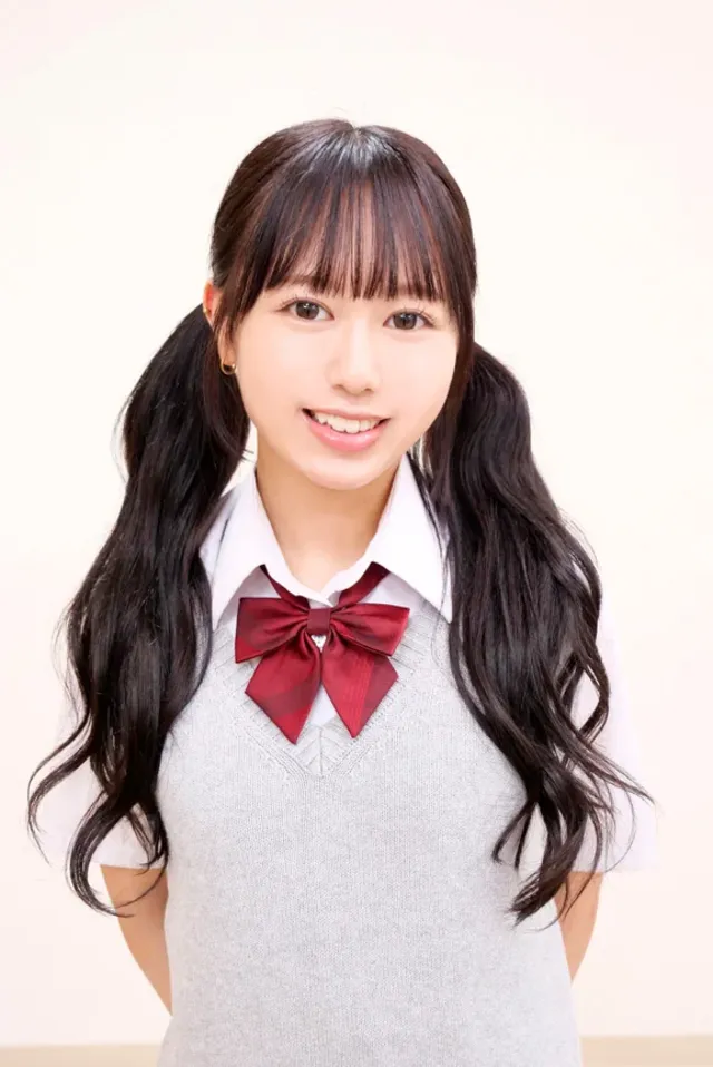 街行く女○○生たちが大・… 素人JK限定巨大ディルド挿入チャレンジ！綾美なな