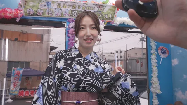 東京育ちインテリ美人・か… 浴衣潮まみれ濡れグッチョエステ～かおり＆りゅうま編～