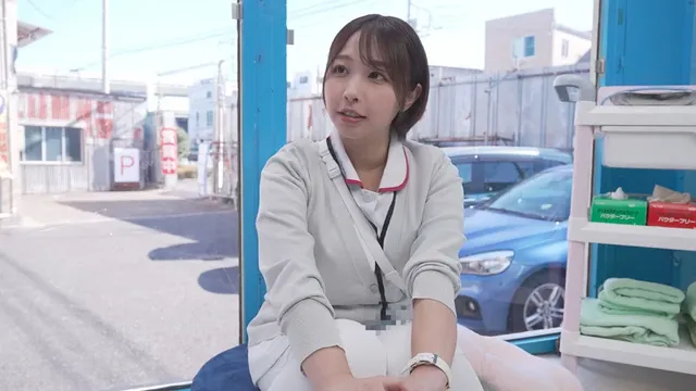 奇跡のGカップ爆乳がナー… 現役看護師がお口のみで包茎皮むき治療に挑戦！みのり編