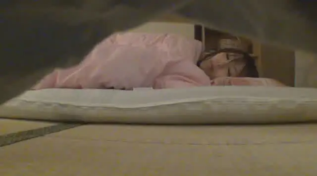 お姉ちゃんと僕は同じ部屋… お姉ちゃんのオナニーを覗く！！