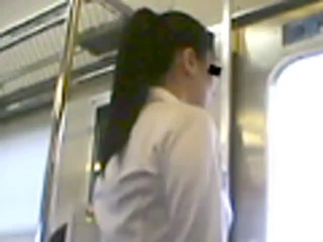 駅のホームでじっくり品定… 極上パンチラ大捜査