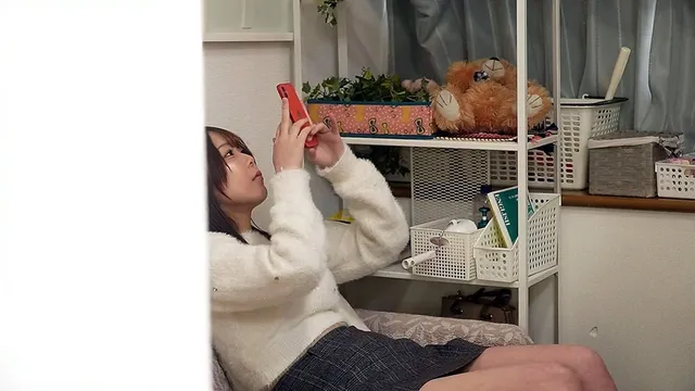 女子大学生寮…秘密のスポ… 有名私大の女子寮を覗き見る 無防備オナニーの一部始終3