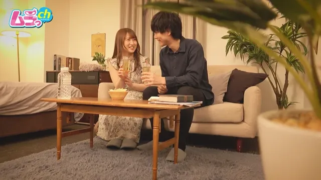 それぞれ友達と一緒にバー… ニンゲン観察 出会ったばかりの男とワンナイト！