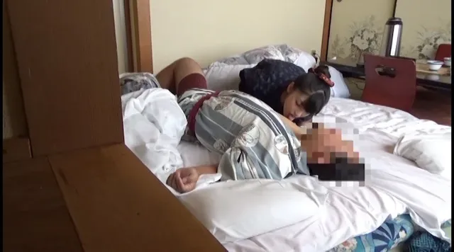 出会いが少ない仲居さんは… 【覗き見】湯けむり仲居不純記録