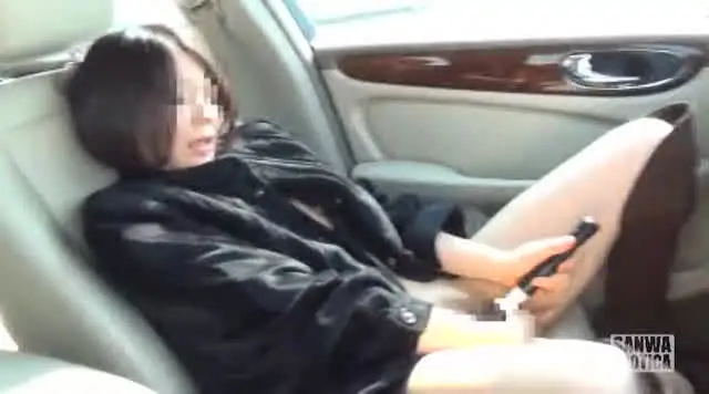 女性読者投稿映像!!車の… お尻倶楽部 Vol.123 女性読者投稿映像 沢井美保