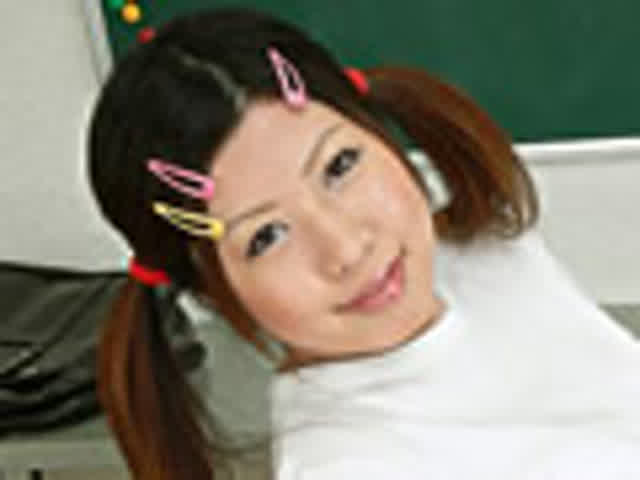 白くて柔らかそうな肌、愛… おもらしブルマ娘の性癖