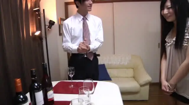 目の前で脱糞、喰われ、辱… もしも綺麗な人妻のウンコが喰えたら