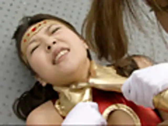 現在…世界の半分はブラッ… ヒロイン排泄地獄07