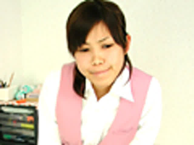 おてんばOL上杉麻加さん… 禁断の放尿常習犯
