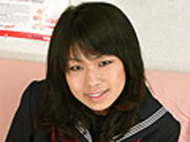 セーラー服が醸し出すその… 思春期セーラー噴射娘