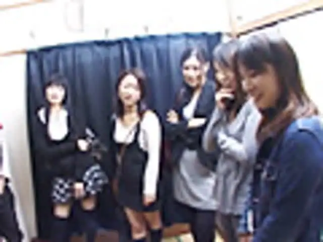 男を虐めるのが大好きな女… 連続大量食糞 女子社員達の調教