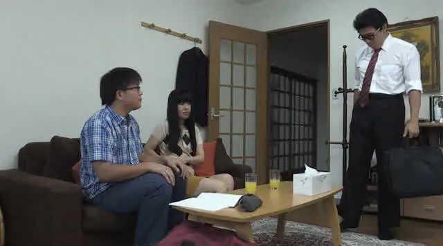 高校を卒業したばかりの1… 寝取られ糞 月緒