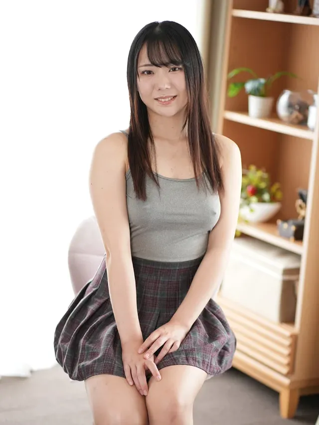 いつもおとなしくて地味な… 本当はむっつりスケベでエロボディの僕のお姉ちゃん