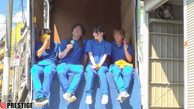 プレステージ専属女優『鈴… 男だらけの引越し業者に鈴村あいり、置いてきた。