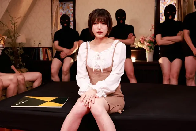 なぎさ【経験人数】3名【… ぶっかけ幸福女子 私の顔に大量の精液かけて！