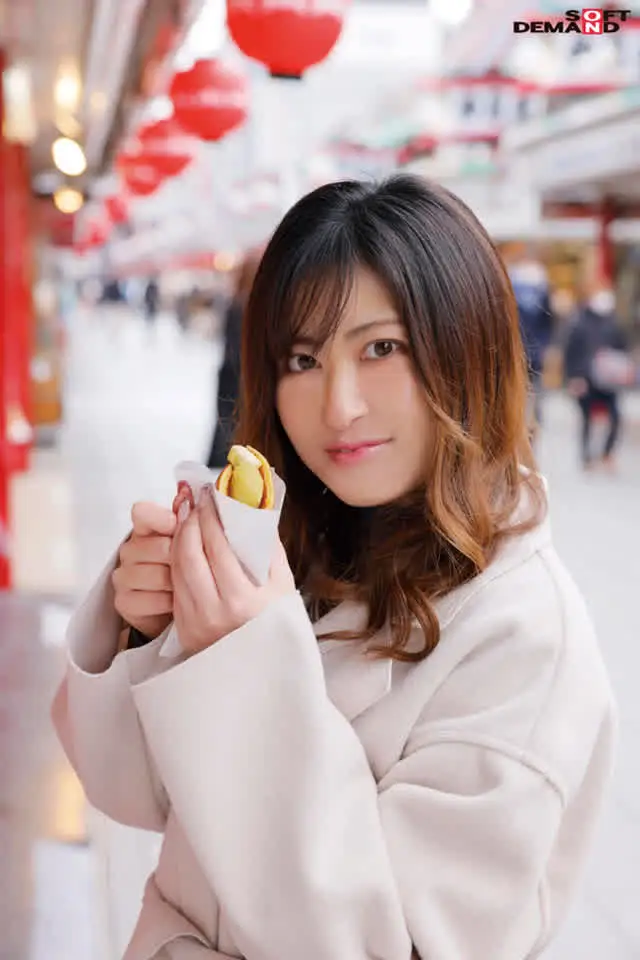 4年ぶりのSEXを満喫し… はじめてのイチャつき東京デート 宮市怜奈