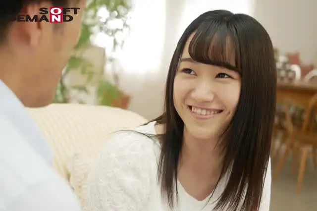 千葉県出身の22歳。特技… 経験人数1人、 限りなく「処女」 若宮穂乃 AVデビュー