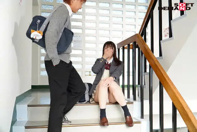 【あの頃、できなかった想… 『青春時代に憧れたエッチがしたいです。』 皆瀬あかり